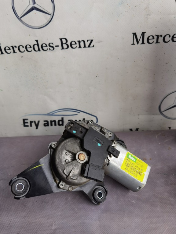 Motoras stergator haion Mercedes ml W164 cod A2518200042