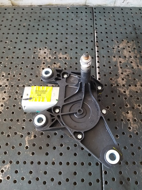 Motoras stergator haion mercedes r class w251 a2518200042