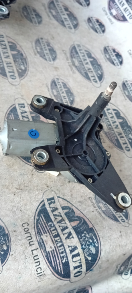 Motoras stergator haion Nissan Qashqai 2012