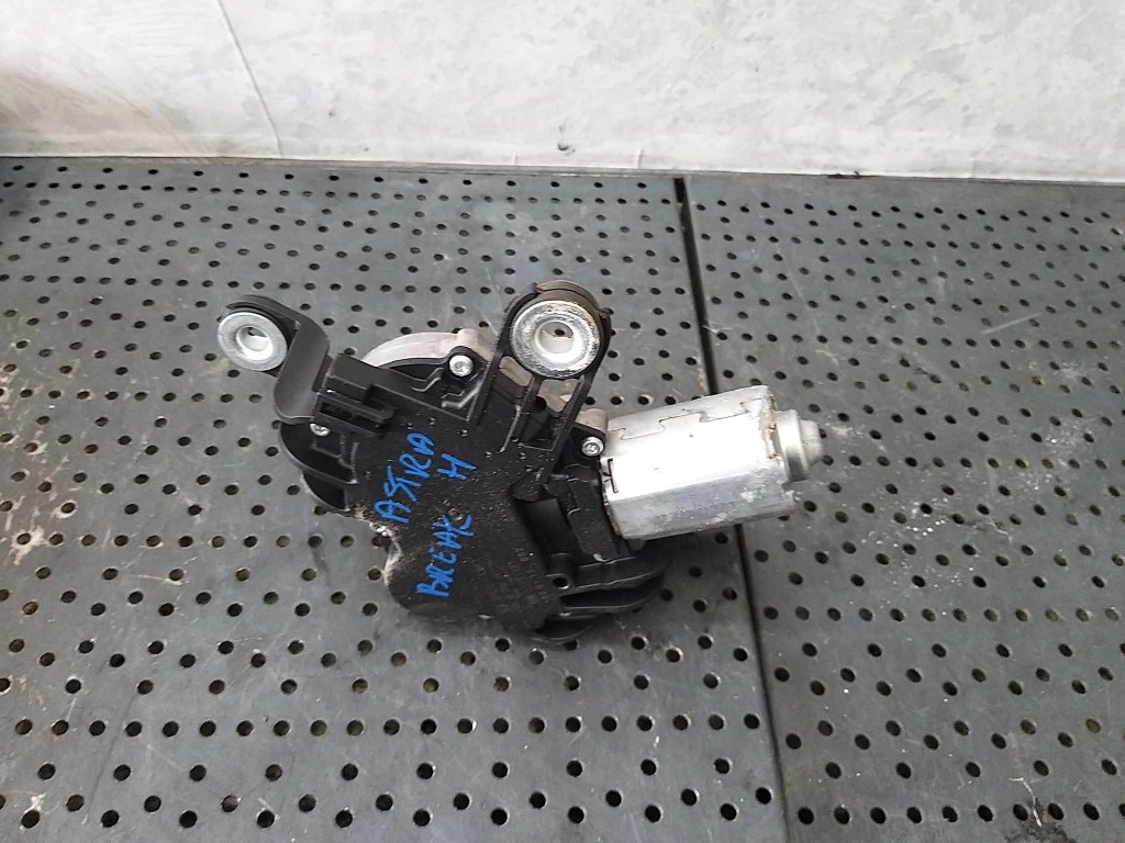 Motoras stergator haion opel astra h a04 0390201591 13105981