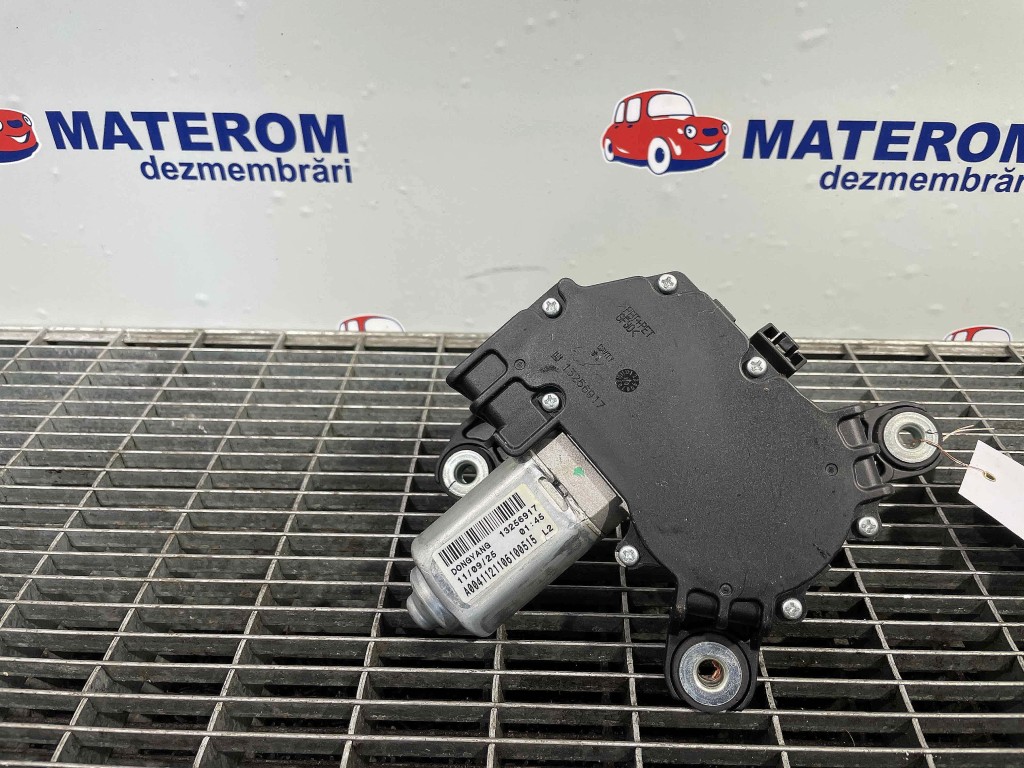 MOTORAS STERGATOR HAION OPEL ASTRA J - -