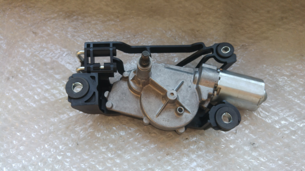 Motoras stergator haion peugeot 206 2006 0390201576