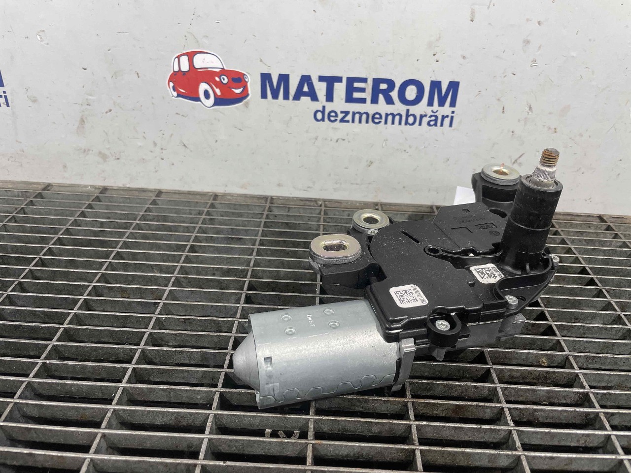 MOTORAS STERGATOR HAION PORSCHE MACAN S 