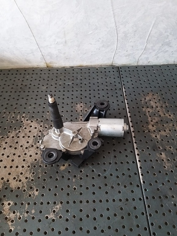 Motoras stergator haion renault megane 3 0390201847 287100007r