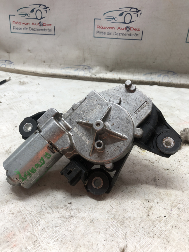 Motoras stergator haion Renault Megane 4 - Motorina 2018, 287109757R