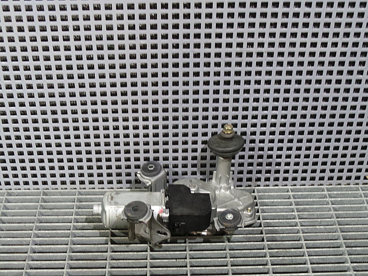 MOTORAS STERGATOR HAION TOYOTA AVENSIS AVENSIS - - (2003 2008)
