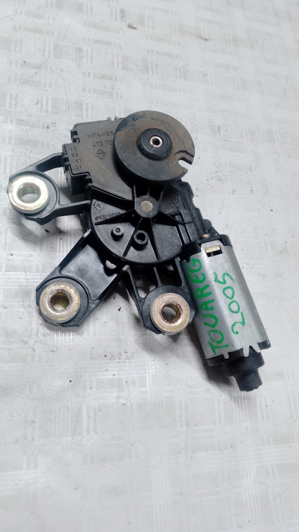 Motoras stergator haion Volkswagen Touareg - Motorina 2005, -