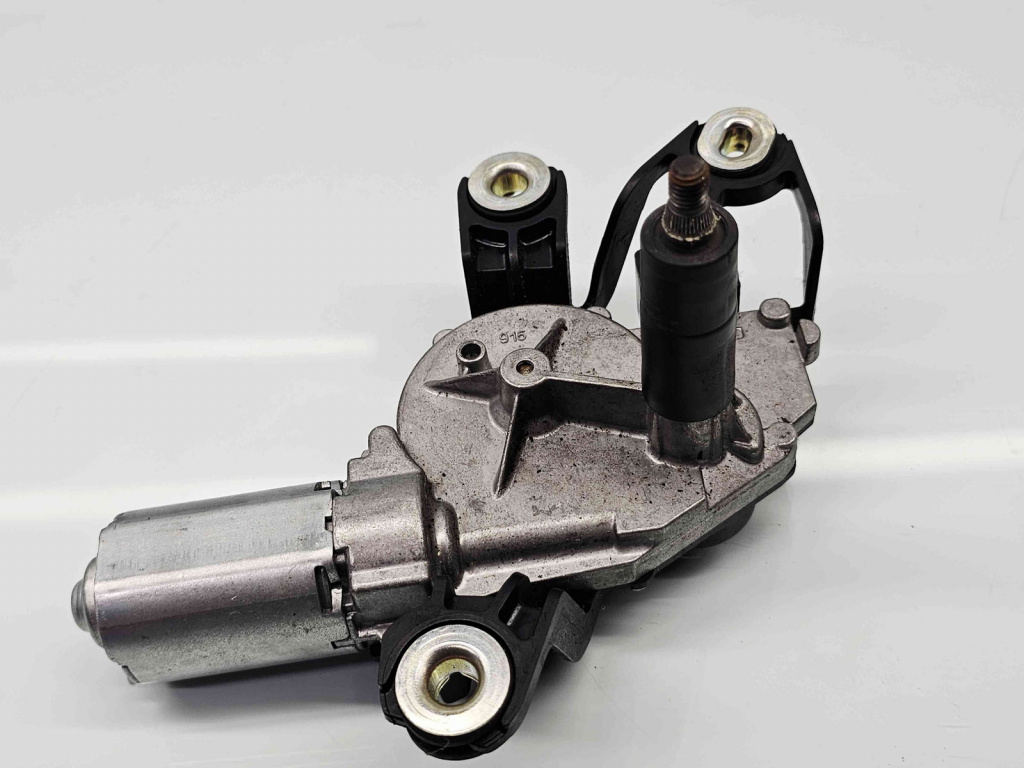 Motoras stergator haion Volkswagen Touran II (1T3) [Fabr 2010-2015] 5K6955711B