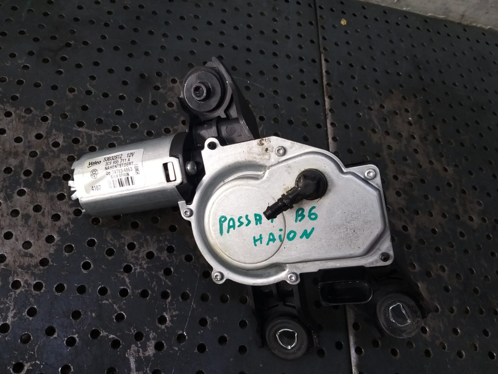 Motoras stergator haion vw passat b6 3c 53032812 3c9955711a