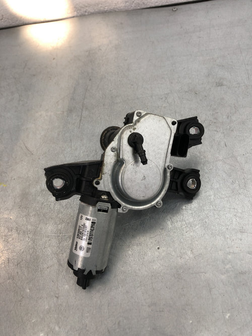 Motoras stergator haion VW Passat B7 2.0 TDI sedan 2013 (3C9955711A)