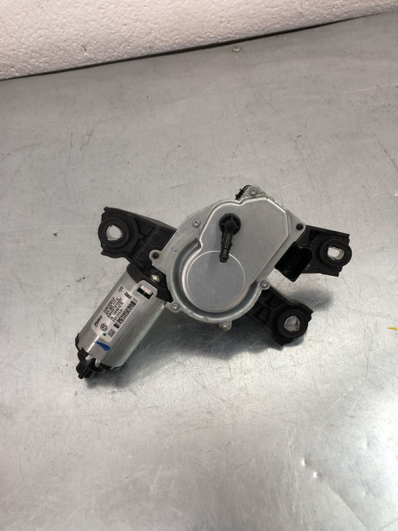 Motoras stergator haion VW Passat B7 2.0 TDI sedan 2013 (3C9955711A)