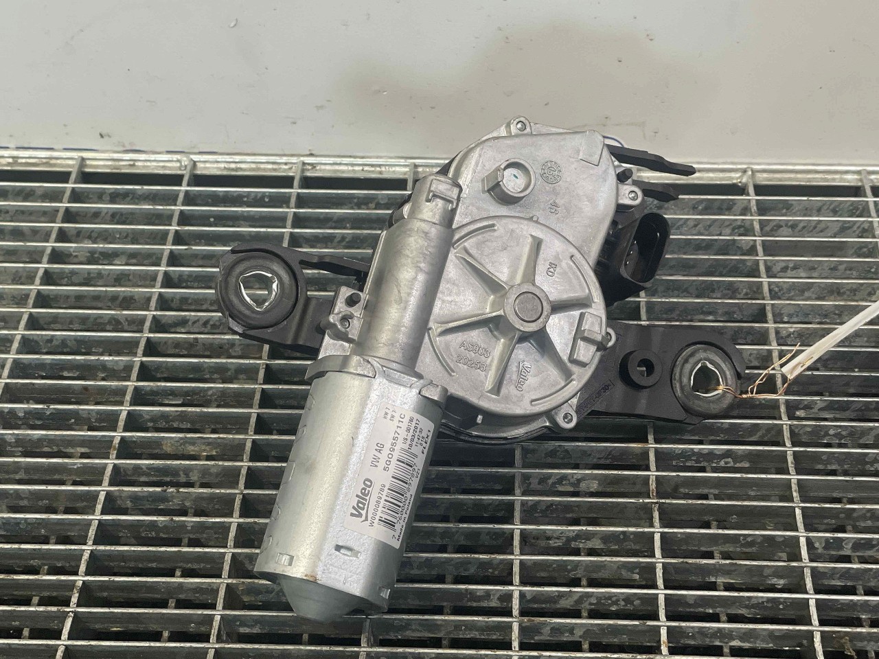 MOTORAS STERGATOR HAION VW PASSAT PASSAT - - (2014 2019)