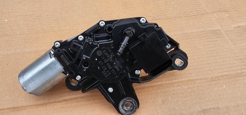 Motoras stergator haion Vw Touran 2004 2005 2006 2007