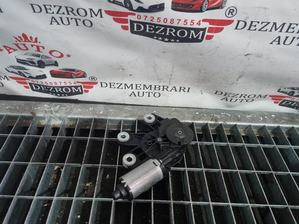 Motoras stergator luneta original Porsche Cayenne cod piesa : 7l0955712c