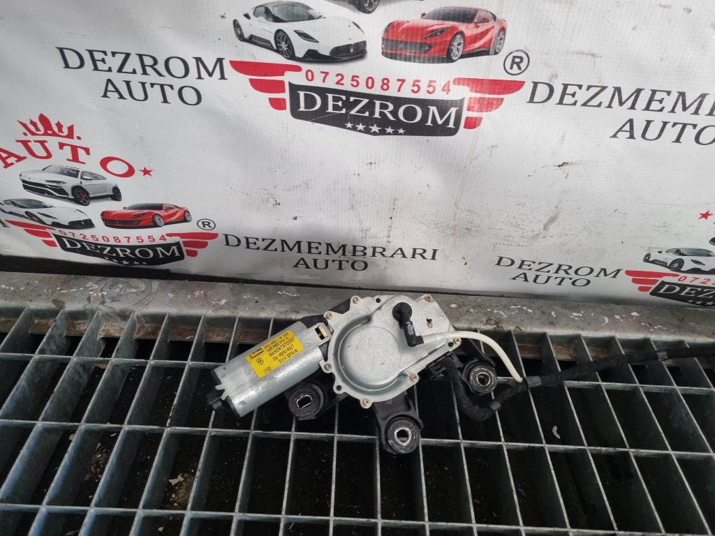 Motoras stergator luneta original VW Golf 4 cod piesa : 1J6955711C