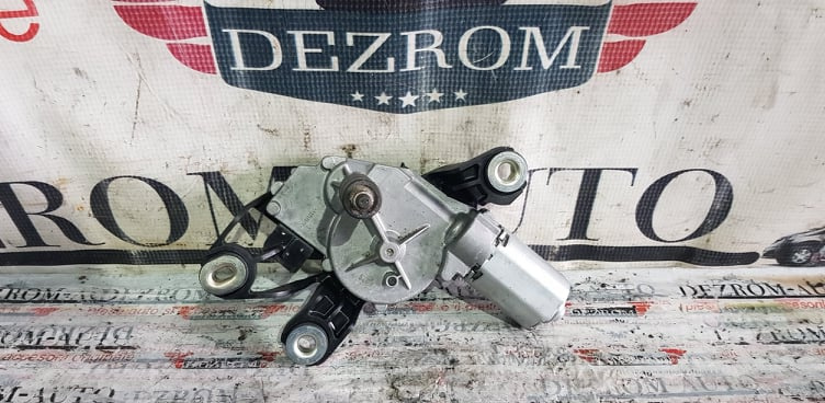 Motoras stergator luneta VW Golf VII Variant cod 5K6955711B