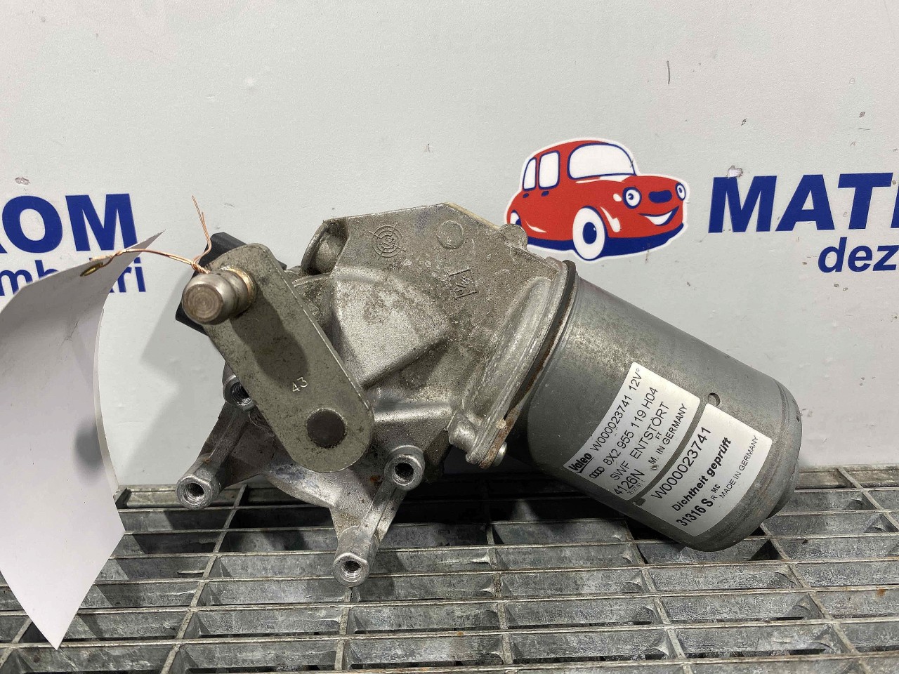 MOTORAS STERGATOR PARBRIZ AUDI A1 - - (2010 2014)