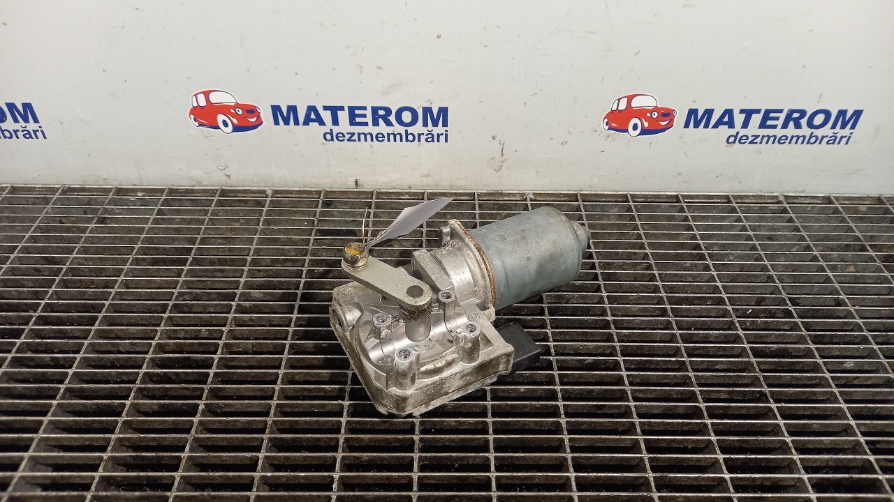 MOTORAS STERGATOR PARBRIZ AUDI A4 A4 - - (2007 2011)