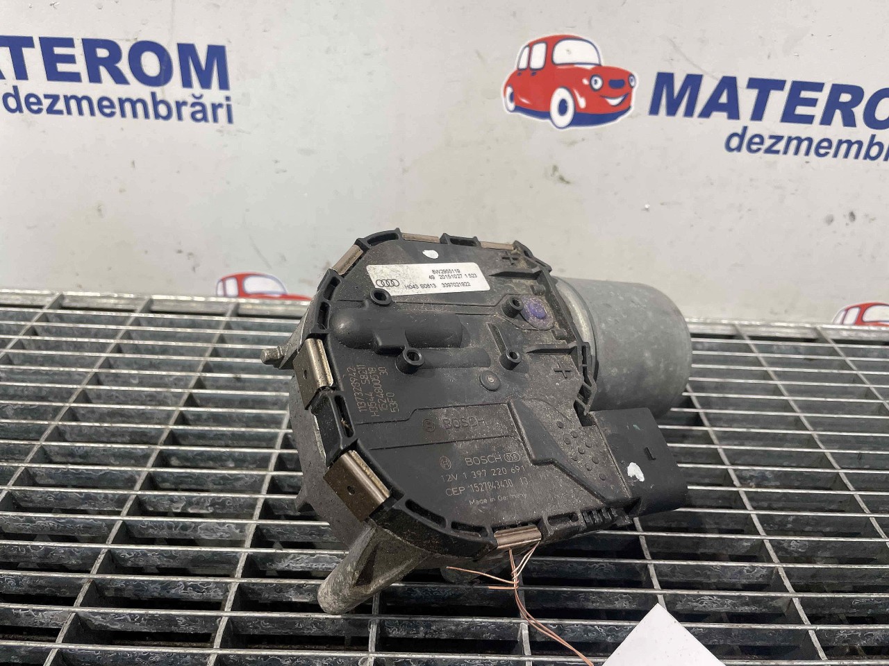 MOTORAS STERGATOR PARBRIZ AUDI A4 A4 - - (2015 2018)