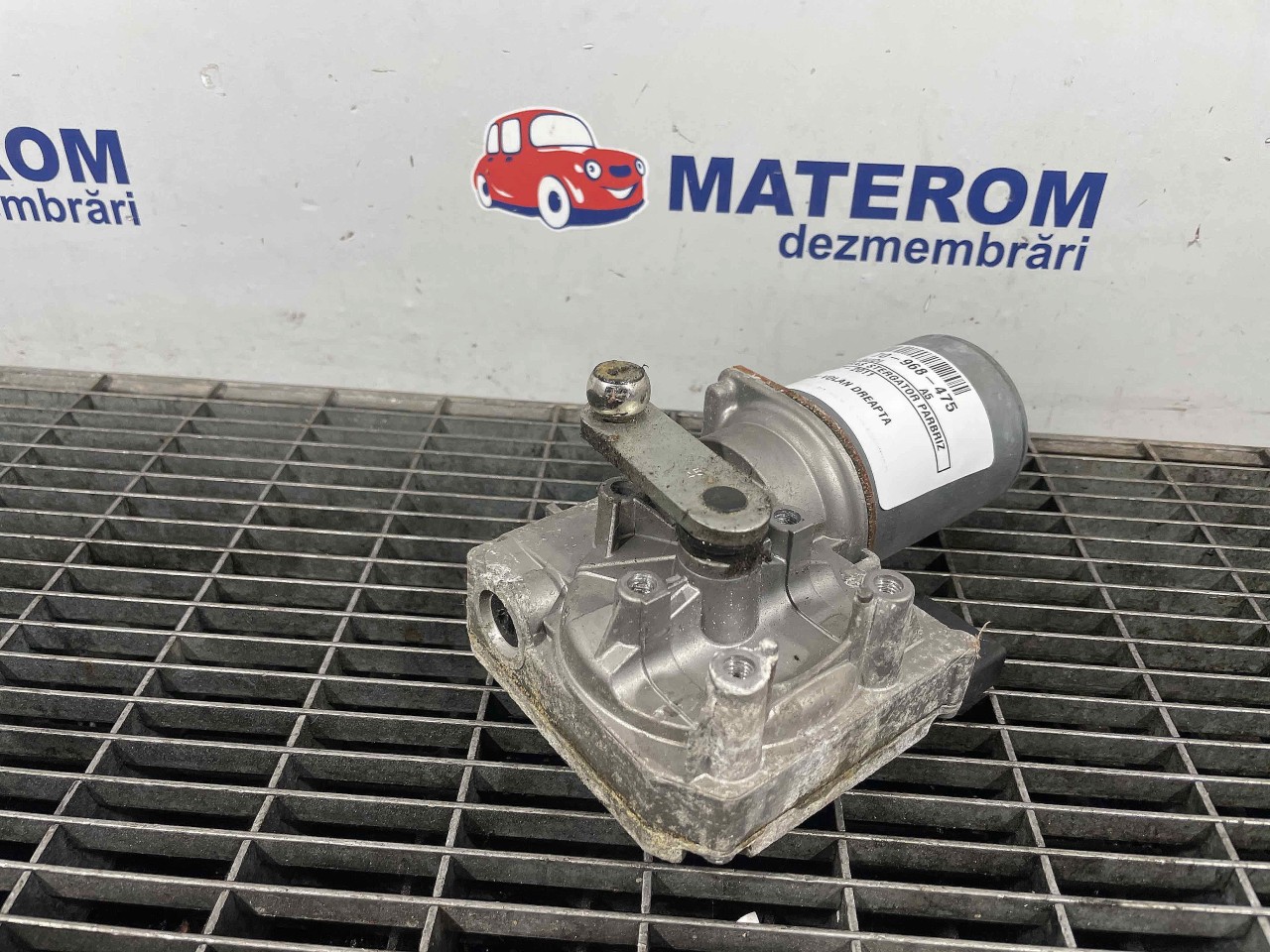MOTORAS STERGATOR PARBRIZ AUDI A5 - - (2007 2011)