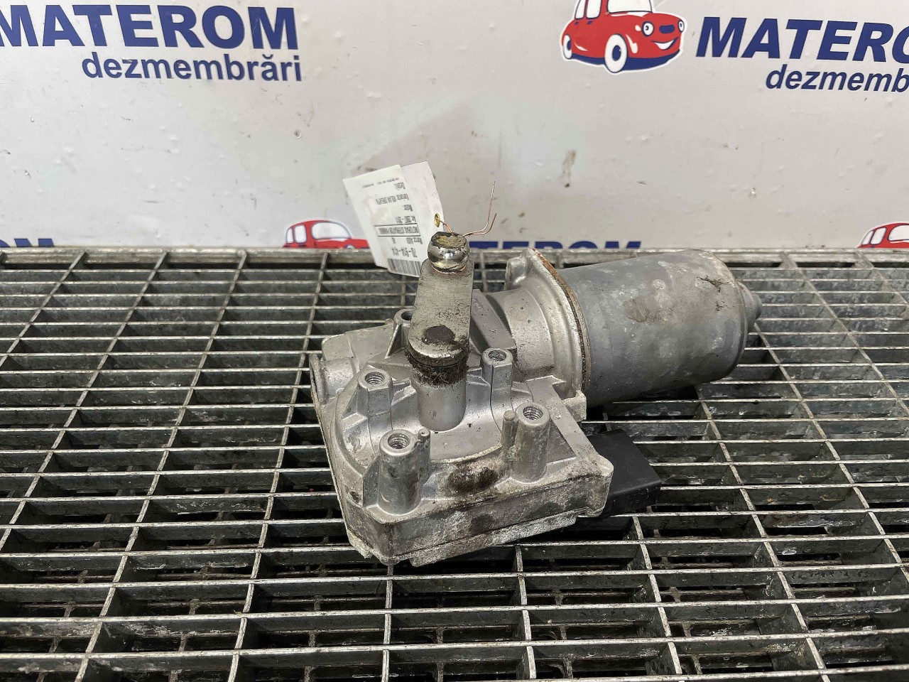 MOTORAS STERGATOR PARBRIZ AUDI A5 - - (2007 2011)