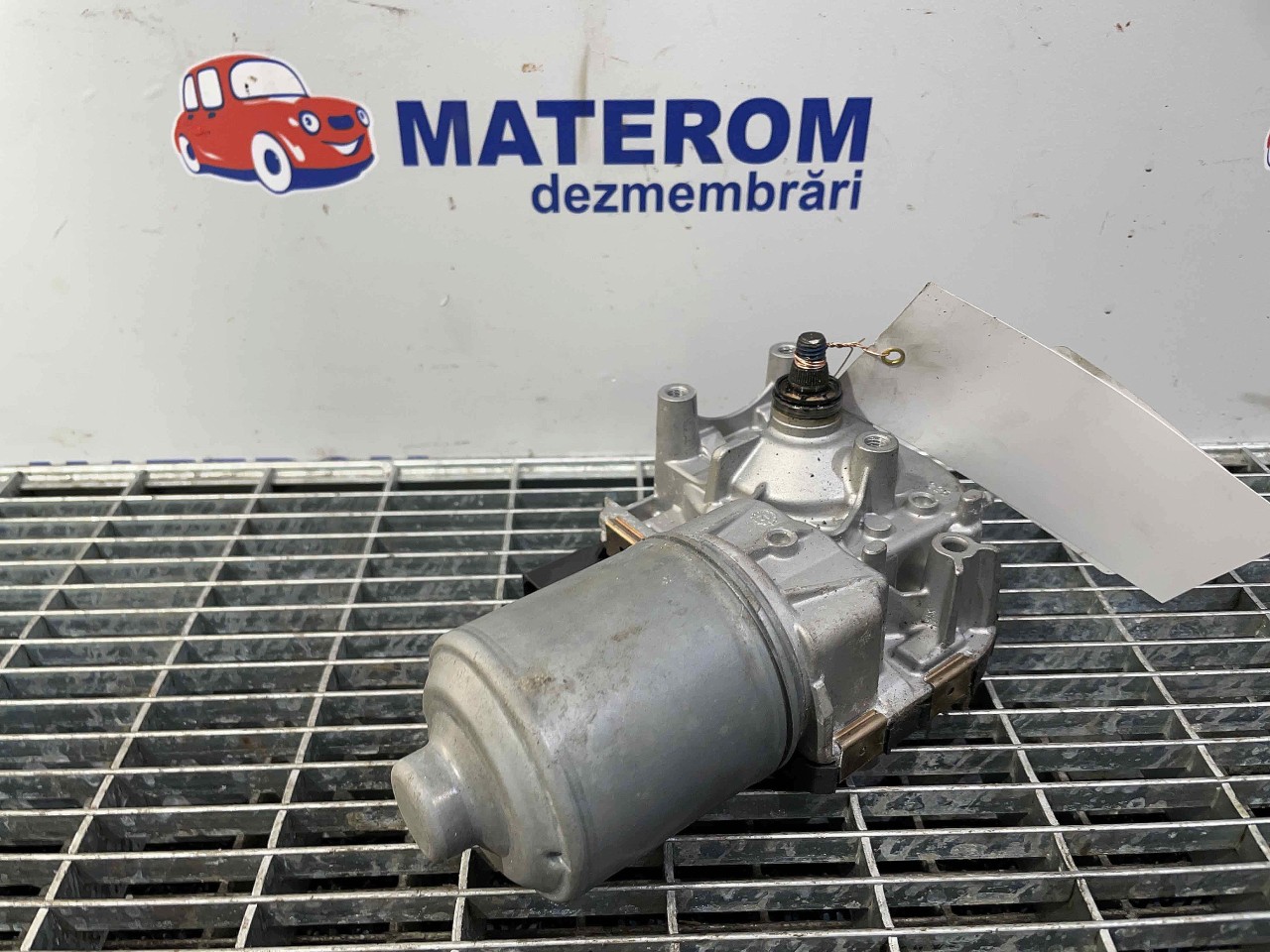 MOTORAS STERGATOR PARBRIZ AUDI A6 - - (2011 2015)