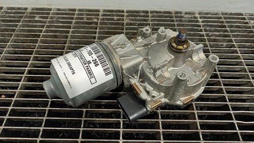 MOTORAS STERGATOR PARBRIZ AUDI A8 A8 - - (2010 2014)