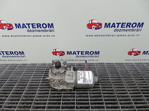 MOTORAS STERGATOR PARBRIZ AUDI Q3 Q3 - - (2011 2015)