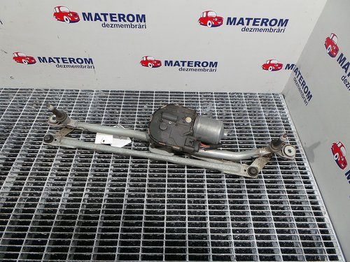 MOTORAS STERGATOR PARBRIZ AUDI Q5 - - (2008 2013)