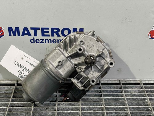 MOTORAS STERGATOR PARBRIZ AUDI Q5 - - (2013 2017)