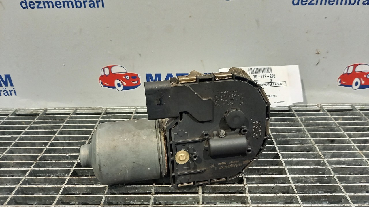 MOTORAS STERGATOR PARBRIZ AUDI Q5 Q5 - - (2008 2013)