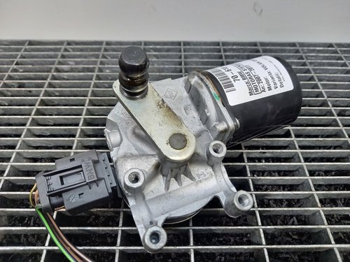 MOTORAS STERGATOR PARBRIZ BMW SERIA 1 E 87 - - (2007 2011)