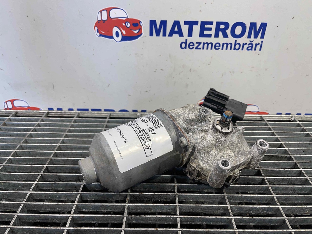 MOTORAS STERGATOR PARBRIZ DACIA DUSTER - - (2010 2013)