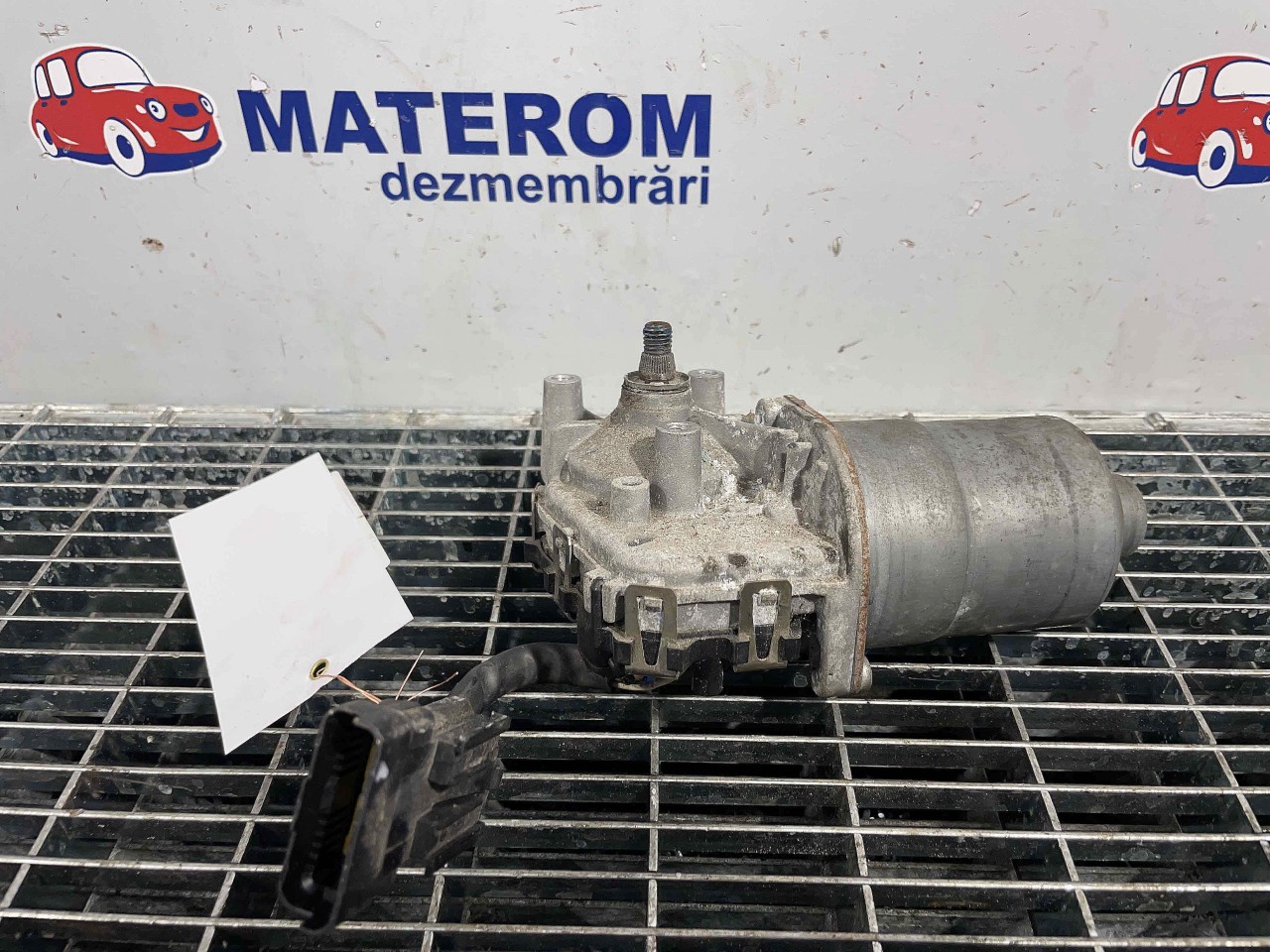 MOTORAS STERGATOR PARBRIZ DACIA DUSTER DUSTER - - (2010 2013)