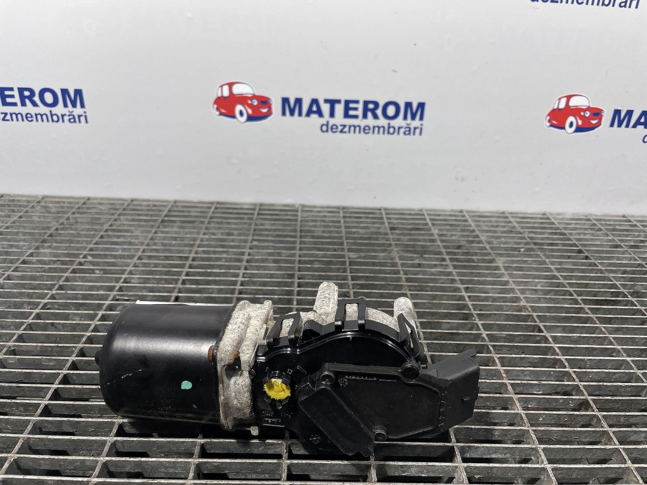 MOTORAS STERGATOR PARBRIZ DACIA SANDERO SANDERO - - (2012 2019)