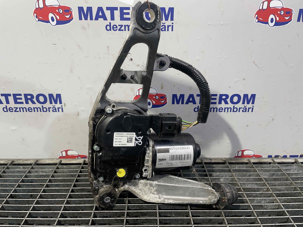 MOTORAS STERGATOR PARBRIZ FORD B-MAX B-MAX - - (2012 2017)