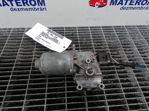 MOTORAS STERGATOR PARBRIZ FORD ECOSPORT ECOSPORT - - (2013 2018)