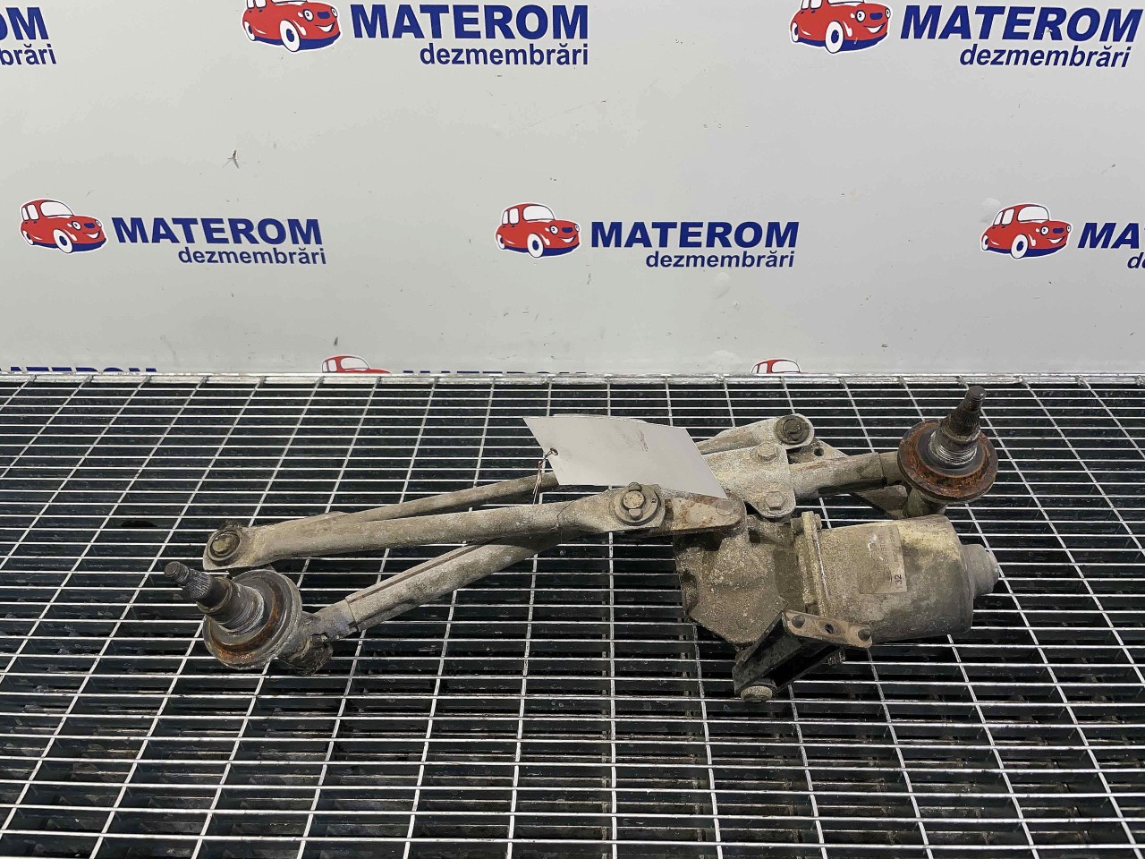MOTORAS STERGATOR PARBRIZ FORD FIESTA - - (2002 2005)