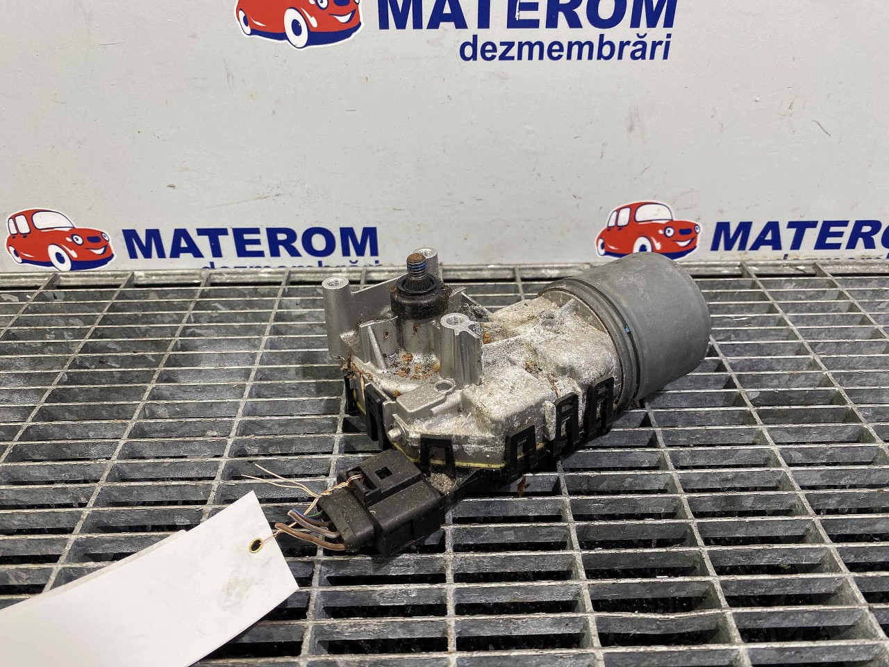 MOTORAS STERGATOR PARBRIZ FORD FIESTA - - (2012 2017)
