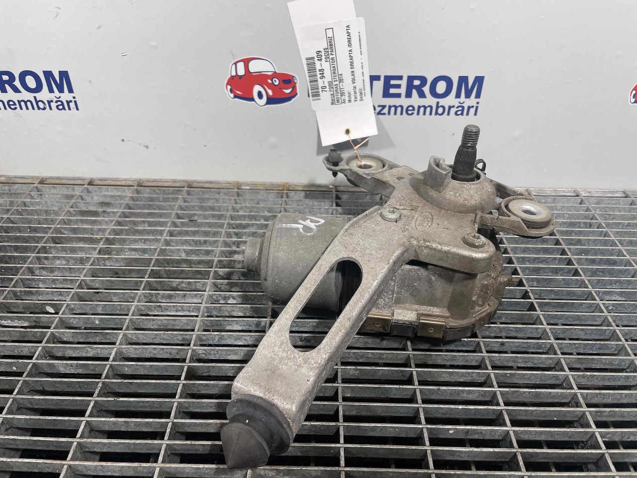 MOTORAS STERGATOR PARBRIZ FORD FOCUS FOCUS - - (2011 2014)