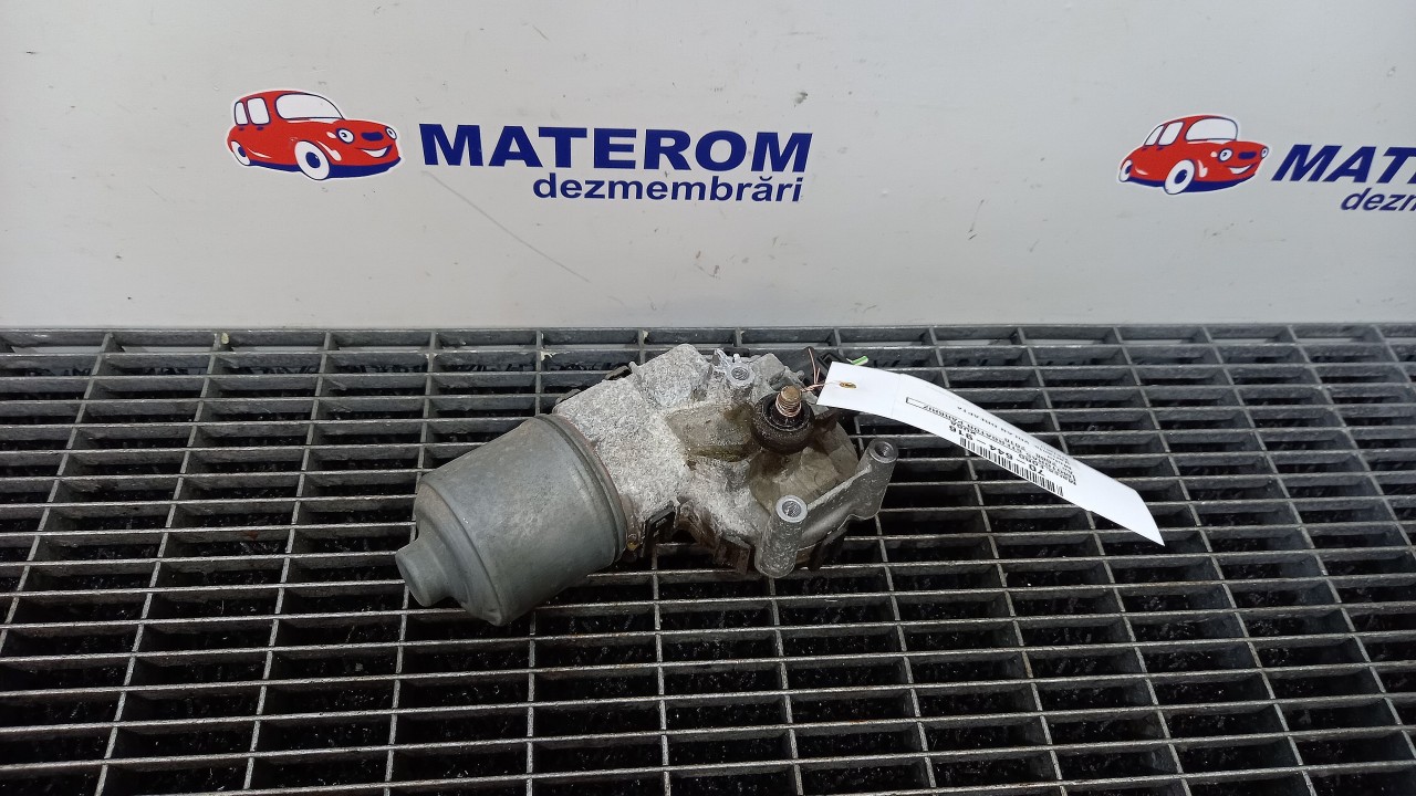 MOTORAS STERGATOR PARBRIZ FORD KUGA - - (2008 2012)