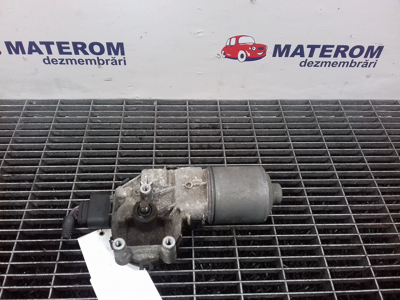 MOTORAS STERGATOR PARBRIZ FORD MONDEO - - (2007 2014)