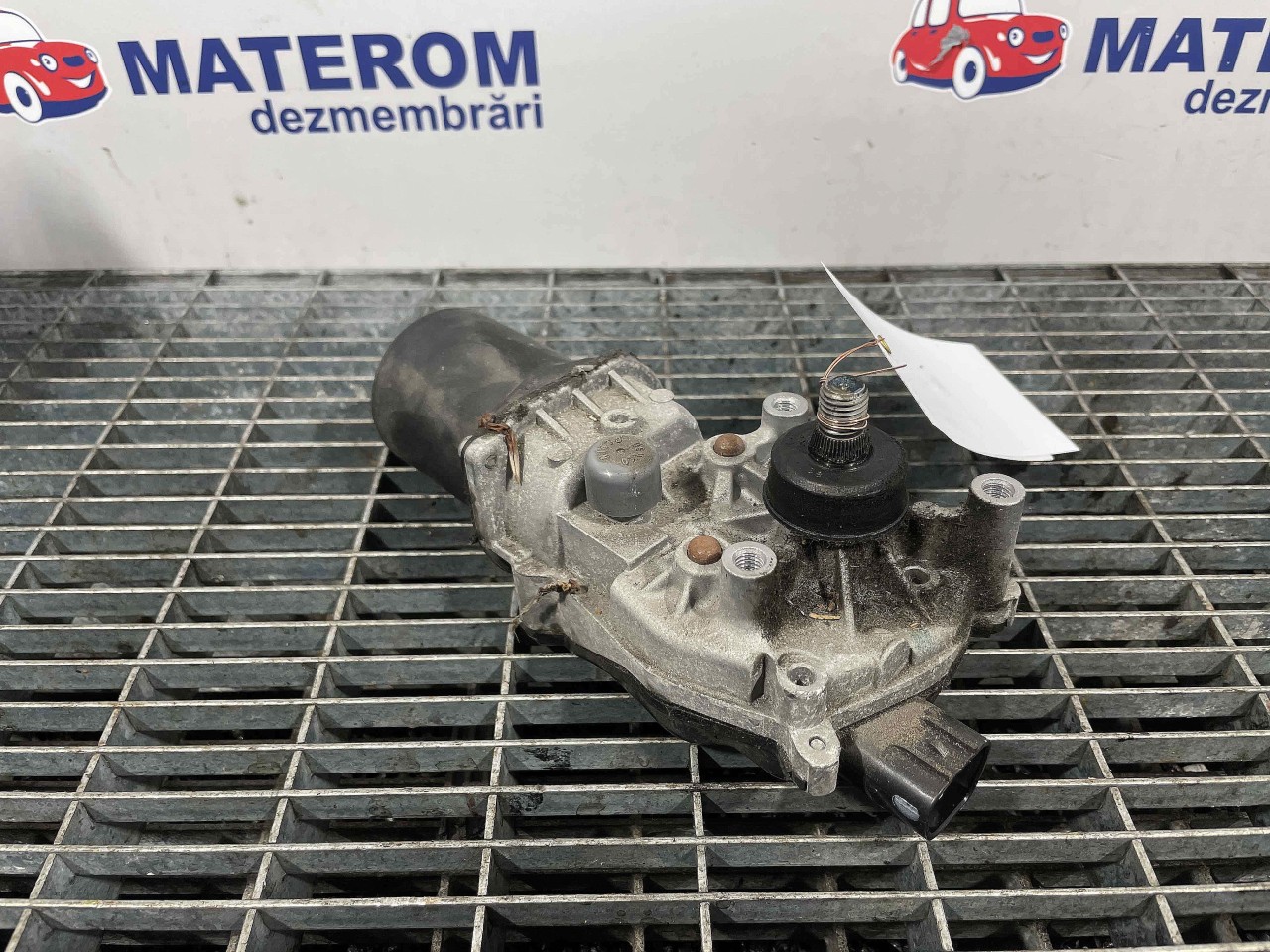 MOTORAS STERGATOR PARBRIZ HONDA CRV CRV - - (2012 2016)
