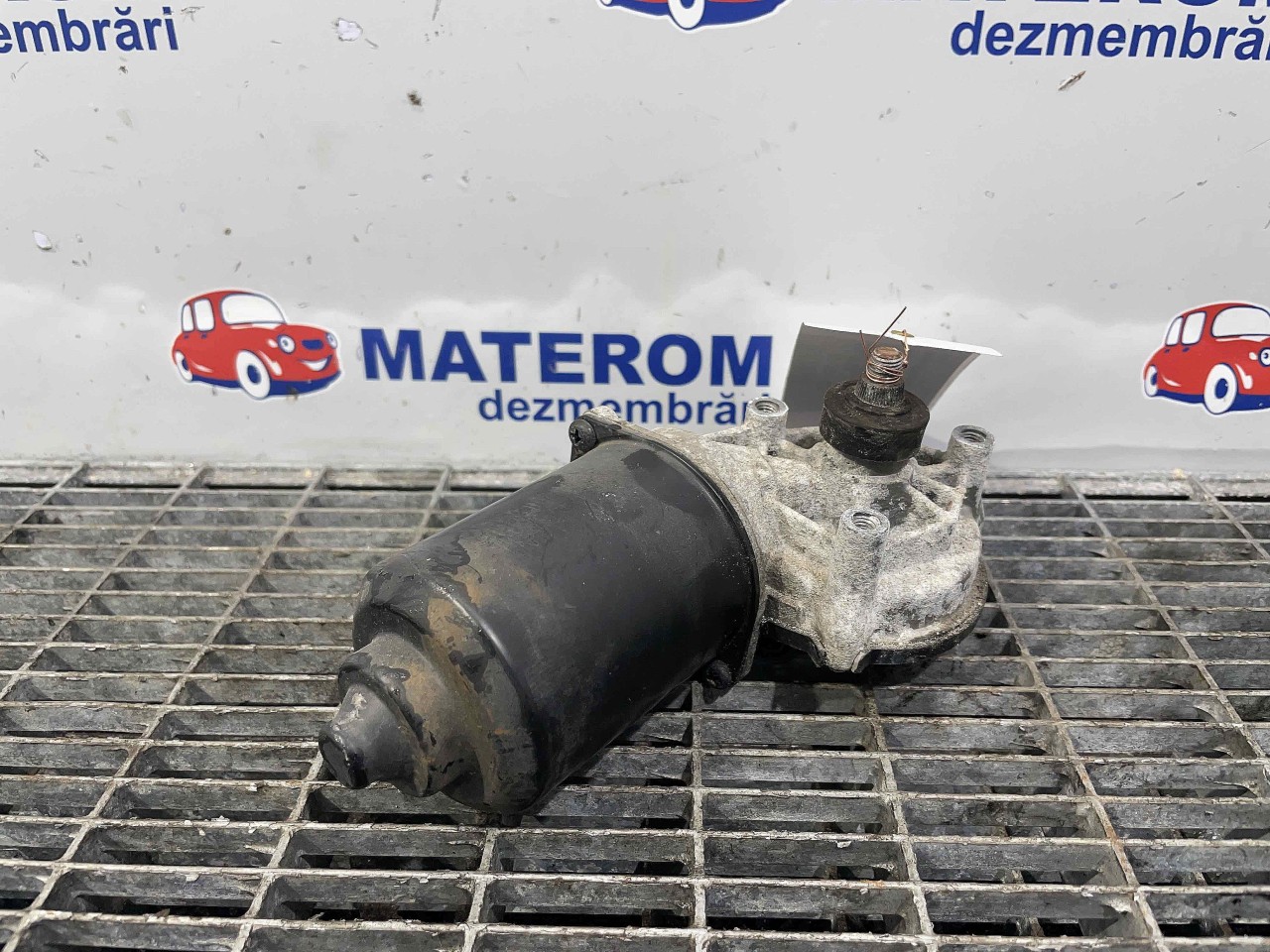 MOTORAS STERGATOR PARBRIZ HYUNDAI I 30 - - (2012 2017)
