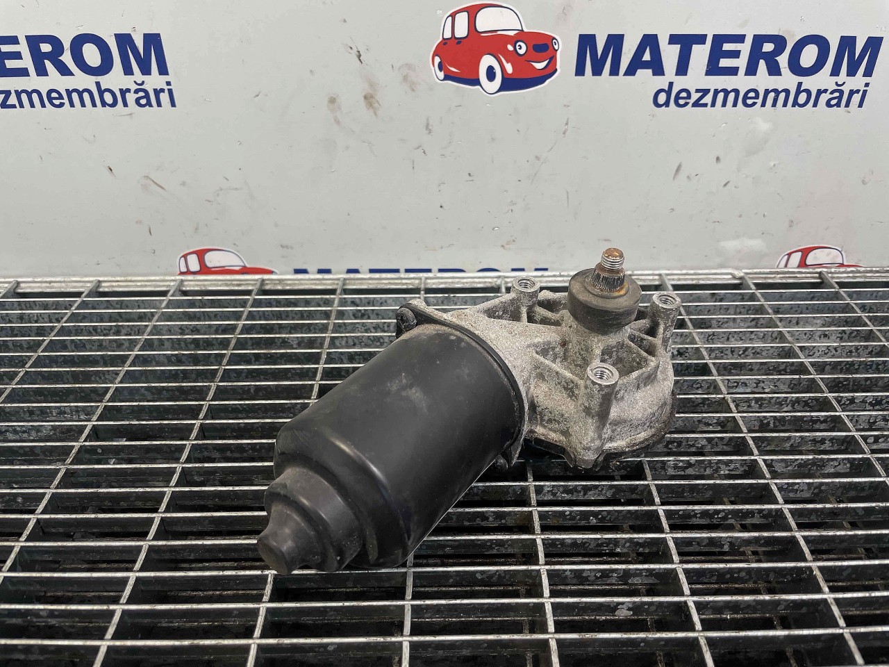 MOTORAS STERGATOR PARBRIZ HYUNDAI I40 - - (2011 2015)