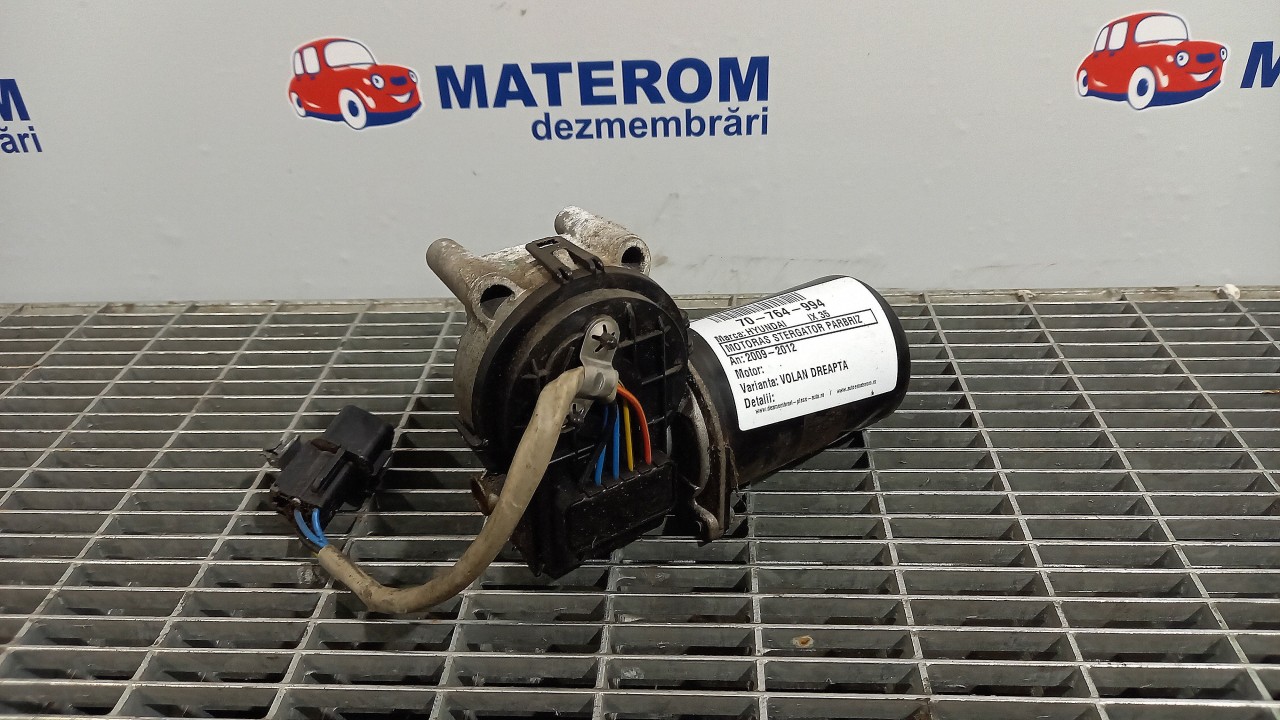 MOTORAS STERGATOR PARBRIZ HYUNDAI IX 35 - - (2009 2012)