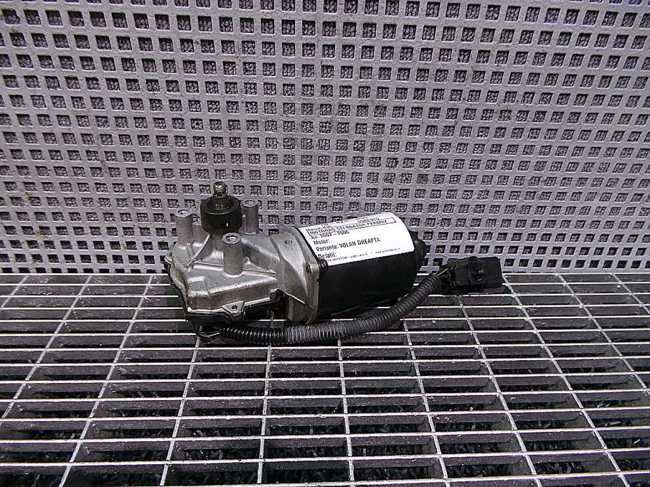 MOTORAS STERGATOR PARBRIZ KIA SORENTO - - (2002 2006)