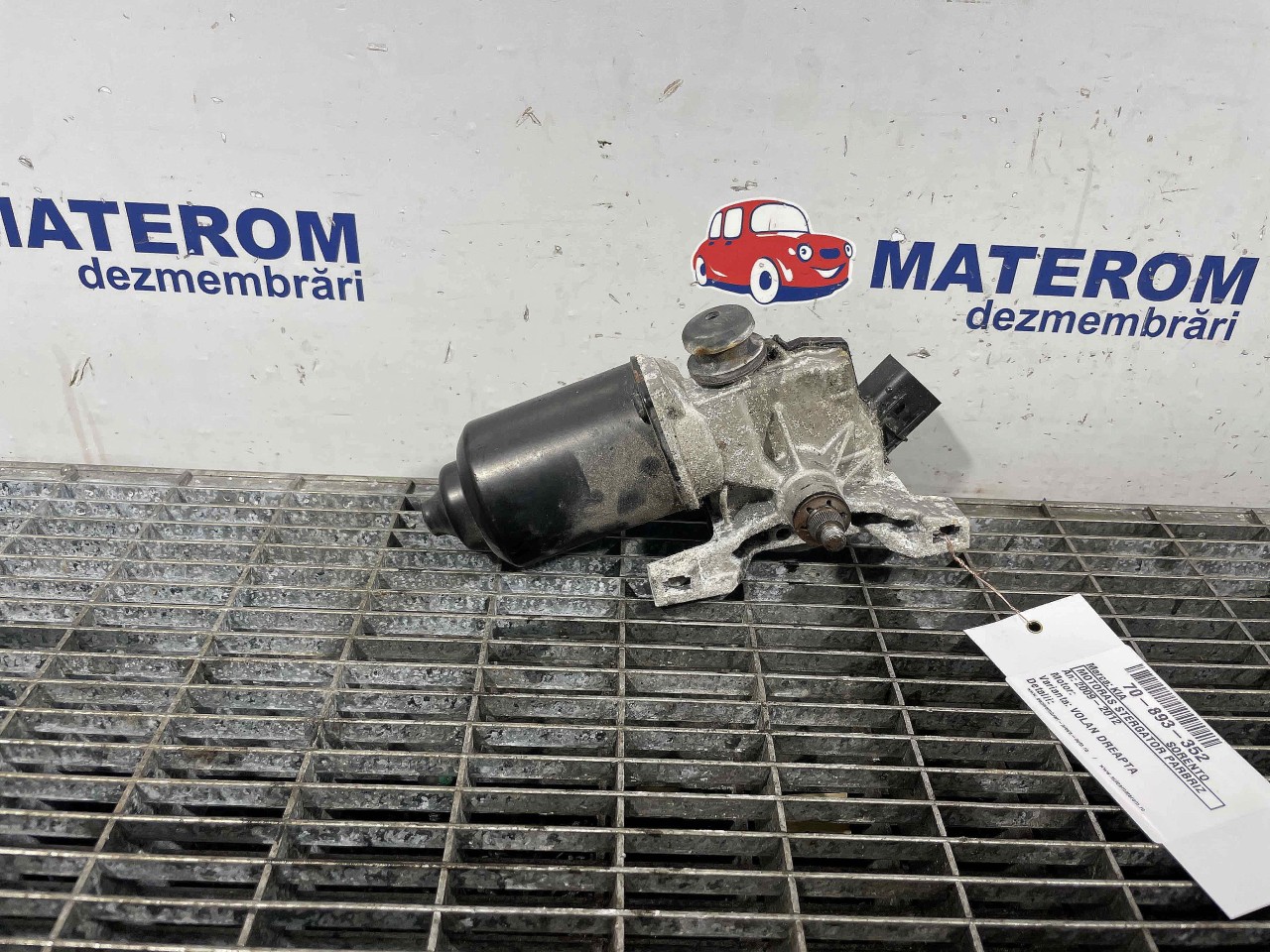 MOTORAS STERGATOR PARBRIZ KIA SORENTO SORENTO - - (2009 2012)
