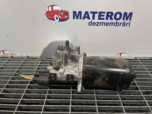 MOTORAS STERGATOR PARBRIZ KIA SPORTAGE SPORTAGE - - (2010 2015)