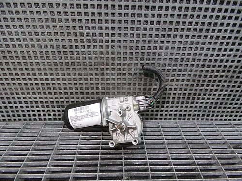 MOTORAS STERGATOR PARBRIZ KIA SPORTAGE SPORTAGE - - (2004 2008)